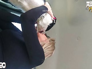 Porno Animal Chorando